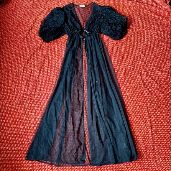 Miss Elaine Other - Vintage Miss Elaine Black Sheer Nylon Maxi Robe Peignoir Puff Sleeve Bows Large